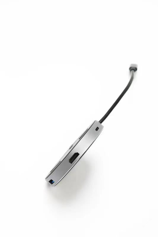 WLC-D028-YZ 5-in-1 high-speed pass-through charging with Power Delivery USB-C Hub